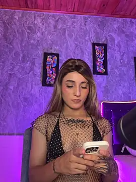 Snapshot of Little_lili19 chatting on May 31, 2026, 5:57 am Little lili19 online show from May 31, 2026, 5:57 am