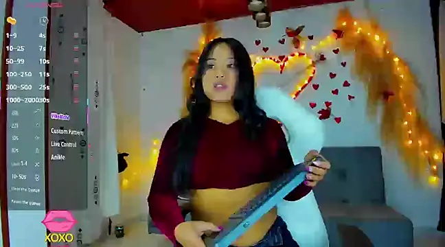 Snapshot of lovelypocahontas11 chatting on February 14, 2025, 4:37 am lovelypocahontas11 online show from February 14, 2025, 4:37 am