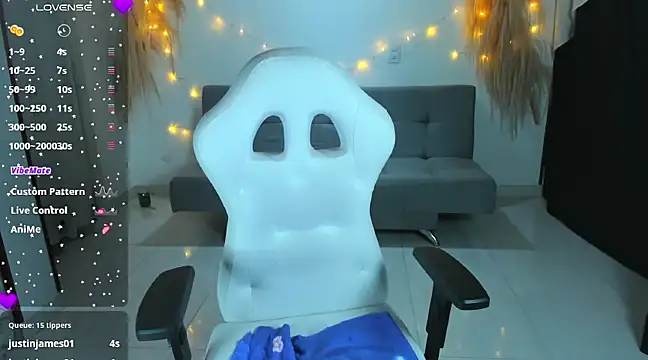 Snapshot of lovelypocahontas11 chatting on January 24, 2025, 2:07 am lovelypocahontas11 online show from January 24, 2025, 2:07 am