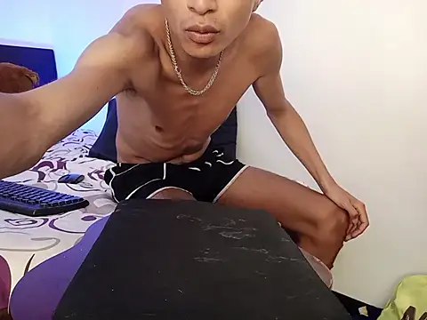 Snapshot of codysmith chatting on December 3, 2025, 5:12 pm codysmith online show from December 3, 2025, 5:12 pm