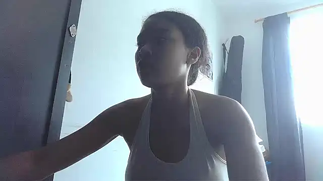 kattyandericc online show from April 21, 2026, 7:20 pm