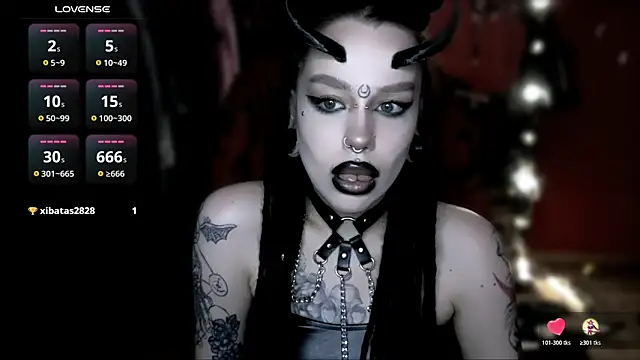 Snapshot of alexx_succubus chatting on June 2, 2026, 3:50 am alexx succubus online show from June 2, 2026, 3:50 am