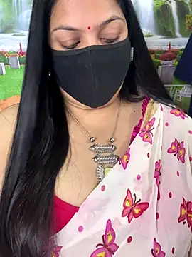 FlatVincy4 online show from October 29, 2025, 5:28 am