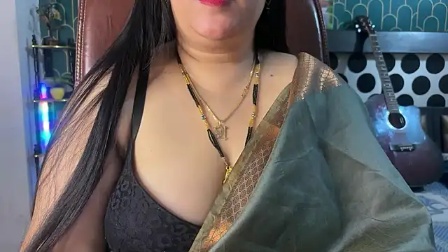 FlatVincy4 online show from February 20, 2026, 6:26 am