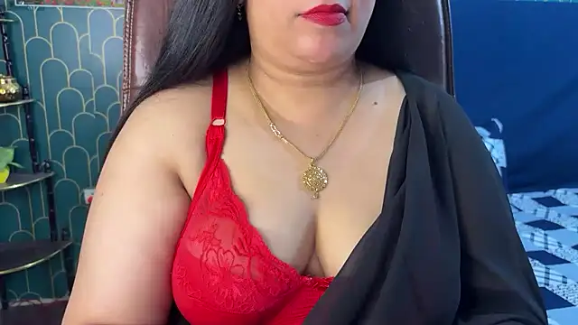 FlatVincy4 online show from July 17, 2026, 5:37 am