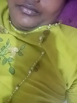 Snapshot of telugu_indhu_0001 chatting on May 3, 2026, 6:33 pm telugu indhu 0001 online show from May 3, 2026, 6:33 pm