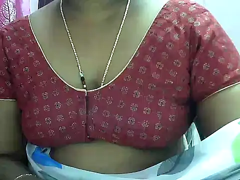 Snapshot of telugu_indhu_0001 chatting on March 2, 2026, 1:40 pm telugu indhu 0001 online show from March 2, 2026, 1:40 pm