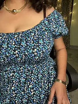 Snapshot of hot_menka chatting on October 24, 2025, 4:50 pm hot menka online show from October 24, 2025, 4:50 pm