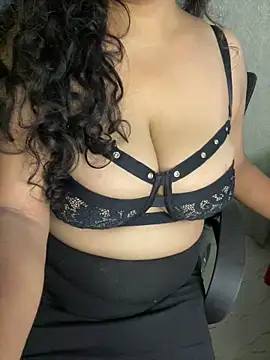 Snapshot of hot_menka chatting on March 20, 2025, 8:53 am hot menka online show from March 20, 2025, 8:53 am