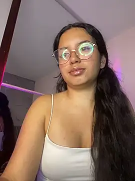 Rosita forever  online show from May 31, 2026, 6:09 pm