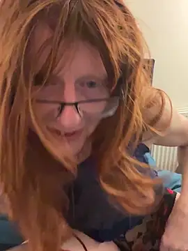 Valerie-4-U online show from February 12, 2025, 5:26 pm