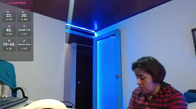 Snapshot of Saori_san_ chatting on December 26, 2024, 1:32 pm Saori san online show from December 26, 2024, 1:32 pm