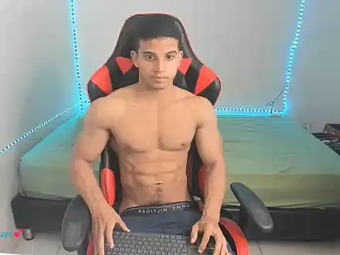 Snapshot of oliver_thompsson7 chatting on February 9, 2026, 1:03 am oliver thompsson7 online show from February 9, 2026, 1:03 am