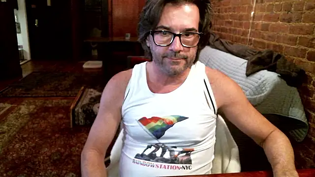 Snapshot of Johnny_Bottoms chatting on March 6, 2026, 12:16 am Johnny Bottoms online show from March 6, 2026, 12:16 am