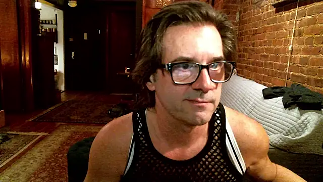 Snapshot of Johnny_Bottoms chatting on February 28, 2026, 12:32 am Johnny Bottoms online show from February 28, 2026, 12:32 am