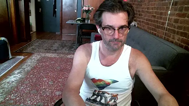 Snapshot of Johnny_Bottoms chatting on May 16, 2026, 7:24 pm Johnny Bottoms online show from May 16, 2026, 7:24 pm