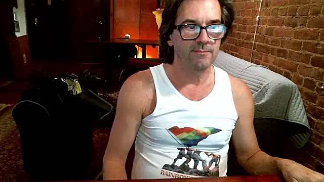 Snapshot of Johnny_Bottoms chatting on February 25, 2026, 11:59 pm Johnny Bottoms online show from February 25, 2026, 11:59 pm