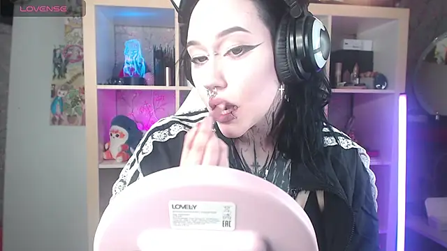 chloe crystall killer online show from August 9, 2026, 6:30 am