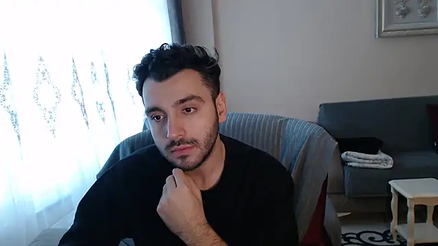 handsomeee04 online show from December 16, 2025, 6:06 am