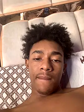 Boy cock18 online show from October 30, 2025, 9:01 pm