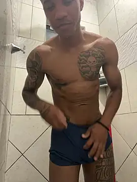 Muzao online show from March 18, 2026, 3:42 am