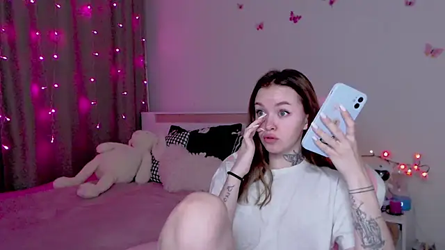 Snapshot of Naughty_Mable chatting on October 30, 2025, 12:20 am Naughty Mable online show from October 30, 2025, 12:20 am