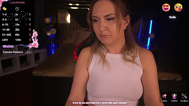 Snapshot of LovelyMollyy chatting on February 5, 2025, 9:07 pm LovelyMollyy online show from February 5, 2025, 9:07 pm