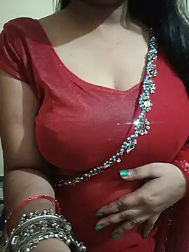 Snapshot of Soniya_444 chatting on August 6, 2026, 6:14 pm Soniya 444 online show from August 6, 2026, 6:14 pm