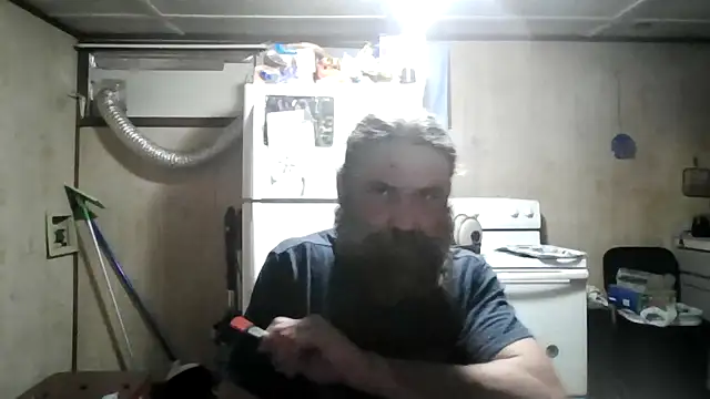 Snapshot of zaneporter46 chatting on January 10, 2026, 1:28 pm zaneporter46 online show from January 10, 2026, 1:28 pm