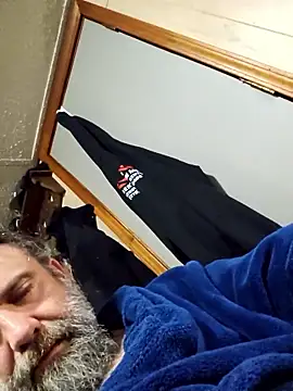 Snapshot of zaneporter46 chatting on March 22, 2026, 3:43 am zaneporter46 online show from March 22, 2026, 3:43 am