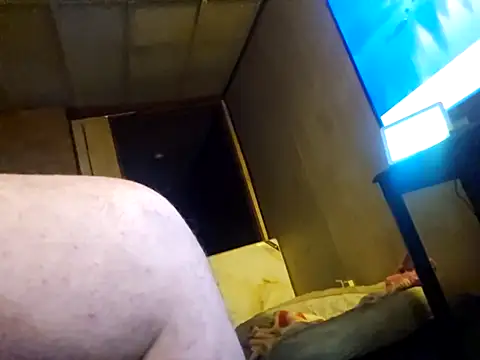 Snapshot of zaneporter46 chatting on March 21, 2026, 2:32 pm zaneporter46 online show from March 21, 2026, 2:32 pm