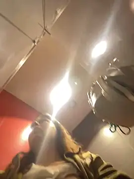 Snapshot of kate_nicepops765432 chatting on January 13, 2025, 8:26 am kate nicepops765432 online show from January 13, 2025, 8:26 am