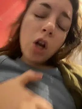 Snapshot of kate_nicepops765432 chatting on January 11, 2025, 8:22 am kate nicepops765432 online show from January 11, 2025, 8:22 am