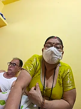 Snapshot of sivani_asha chatting on April 15, 2026, 5:46 am sivani asha online show from April 15, 2026, 5:46 am