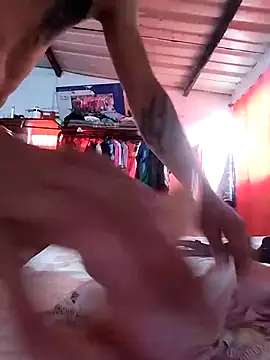 crazysex095 online show from December 4, 2025, 9:36 pm