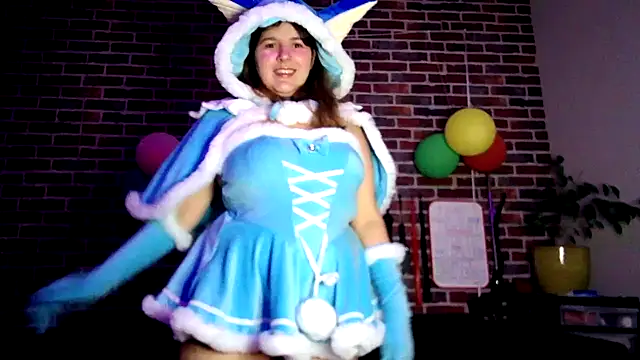 Snapshot of Heleneecesmecs2 chatting on October 22, 2025, 10:30 pm Heleneecesmecs2 online show from October 22, 2025, 10:30 pm