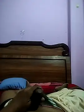 PLAYBOYYRAAJ online show from November 4, 2025, 3:49 pm