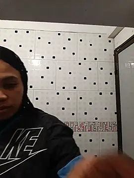GysellHanson online show from May 22, 2026, 9:51 am