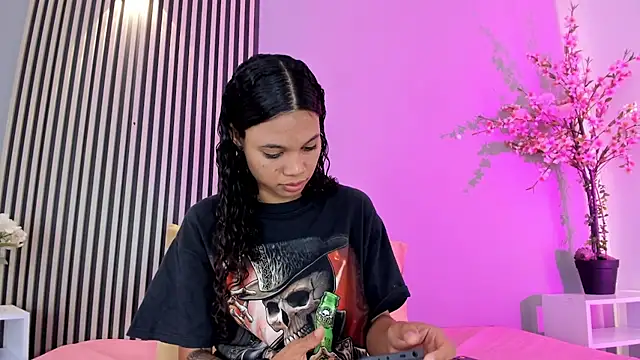 GysellHanson online show from February 7, 2026, 11:40 am