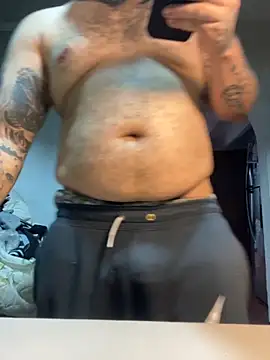 Snapshot of El_Titan1998 chatting on October 19, 2025, 11:46 am El Titan1998 online show from October 19, 2025, 11:46 am