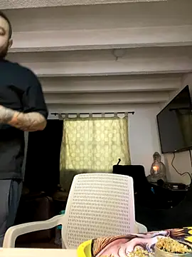 Snapshot of El_Titan1998 chatting on September 17, 2025, 8:11 pm El Titan1998 online show from September 17, 2025, 8:11 pm