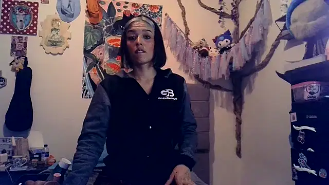 Snapshot of BlueStoneX chatting on June 15, 2026, 11:43 am BlueStoneX online show from June 15, 2026, 11:43 am