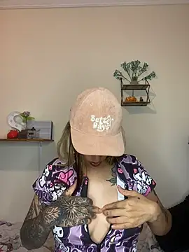 BlueStoneX online show from December 2, 2025, 7:32 am