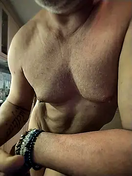 kevincumporn online show from April 1, 2026, 2:57 am