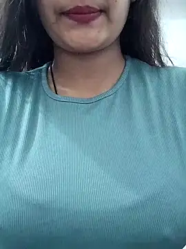 cute monu online show from December 17, 2025, 4:06 am