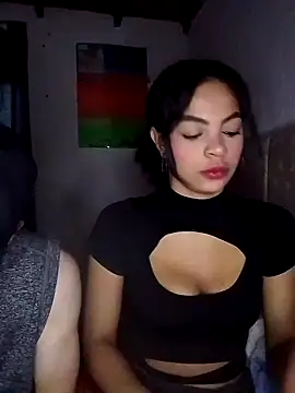 Snapshot of BlakeandRouse chatting on February 25, 2026, 10:31 pm BlakeandRouse online show from February 25, 2026, 10:31 pm