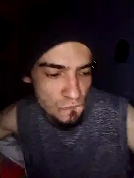 Snapshot of BlakeandRouse chatting on December 18, 2025, 10:46 pm BlakeandRouse online show from December 18, 2025, 10:46 pm