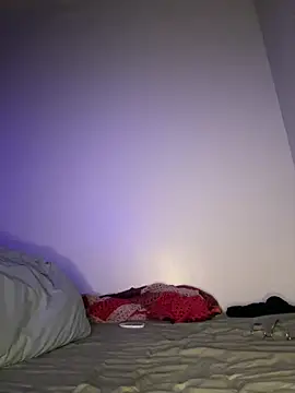 Snapshot of _dwhorekin_ chatting on February 23, 2025, 8:22 pm dwhorekin online show from February 23, 2025, 8:22 pm