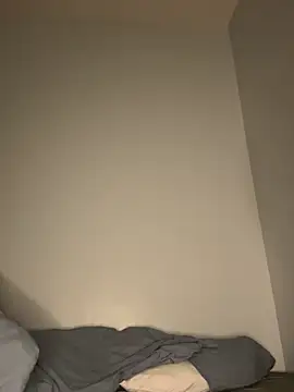 Snapshot of _dwhorekin_ chatting on February 5, 2025, 8:46 pm dwhorekin online show from February 5, 2025, 8:46 pm