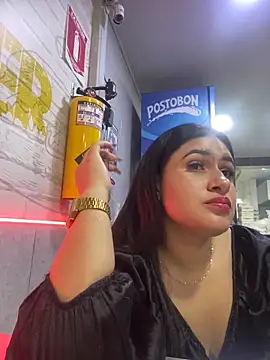 Snapshot of Lexi_Belle_ chatting on January 27, 2025, 8:07 am Lexi Belle online show from January 27, 2025, 8:07 am